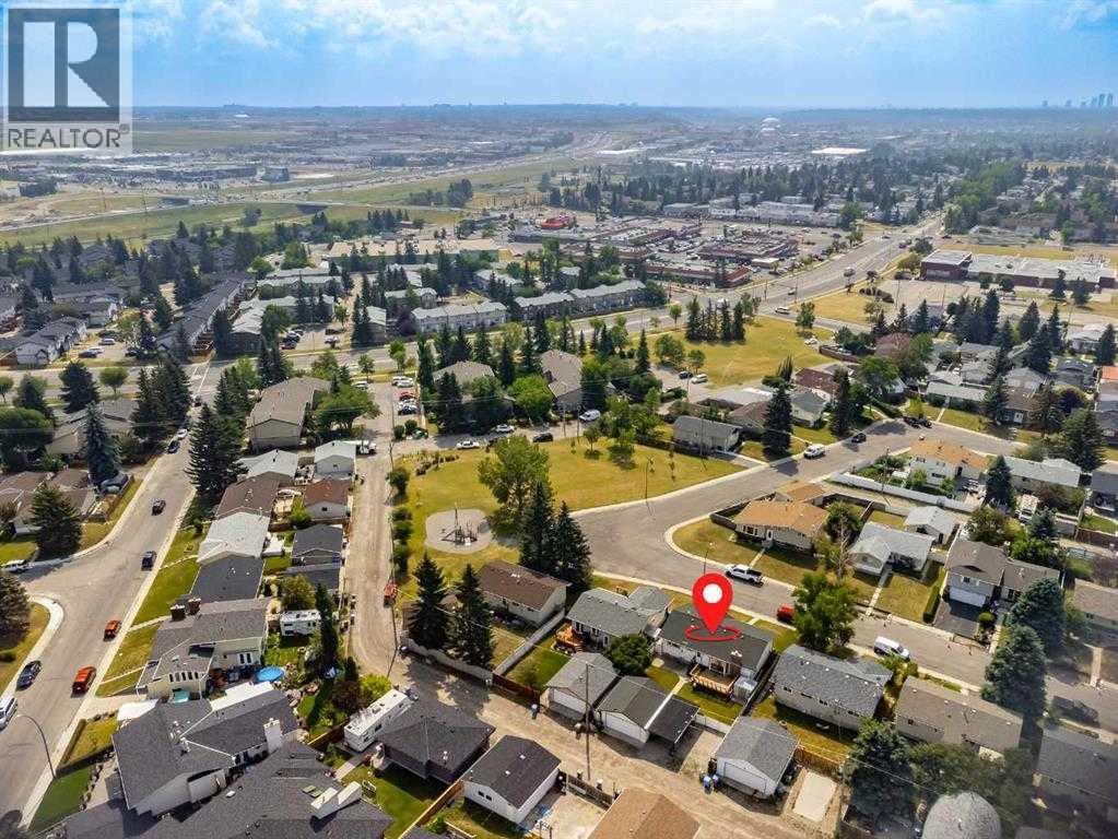 171 Huntchester Crescent Ne, Calgary, Alberta  T2K 5G1 - Photo 9 - A2289361