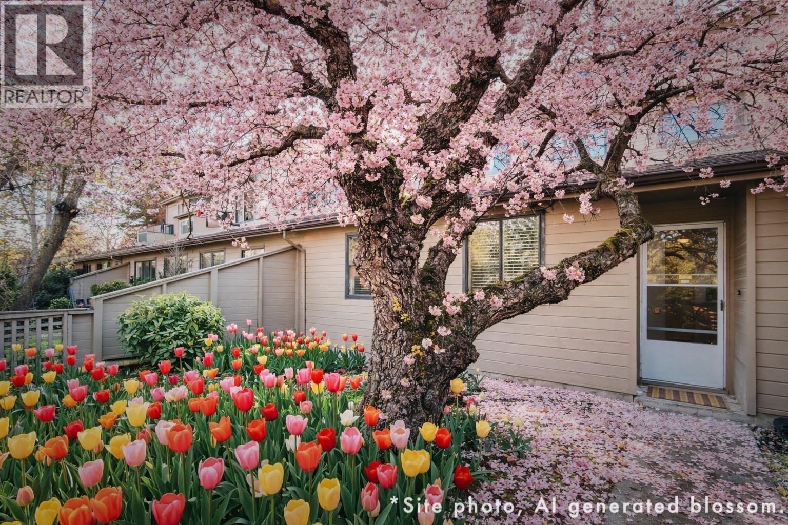 102 8040 Colonial Drive, Richmond, British Columbia  V7C 4V1 - Photo 1 - R3092188