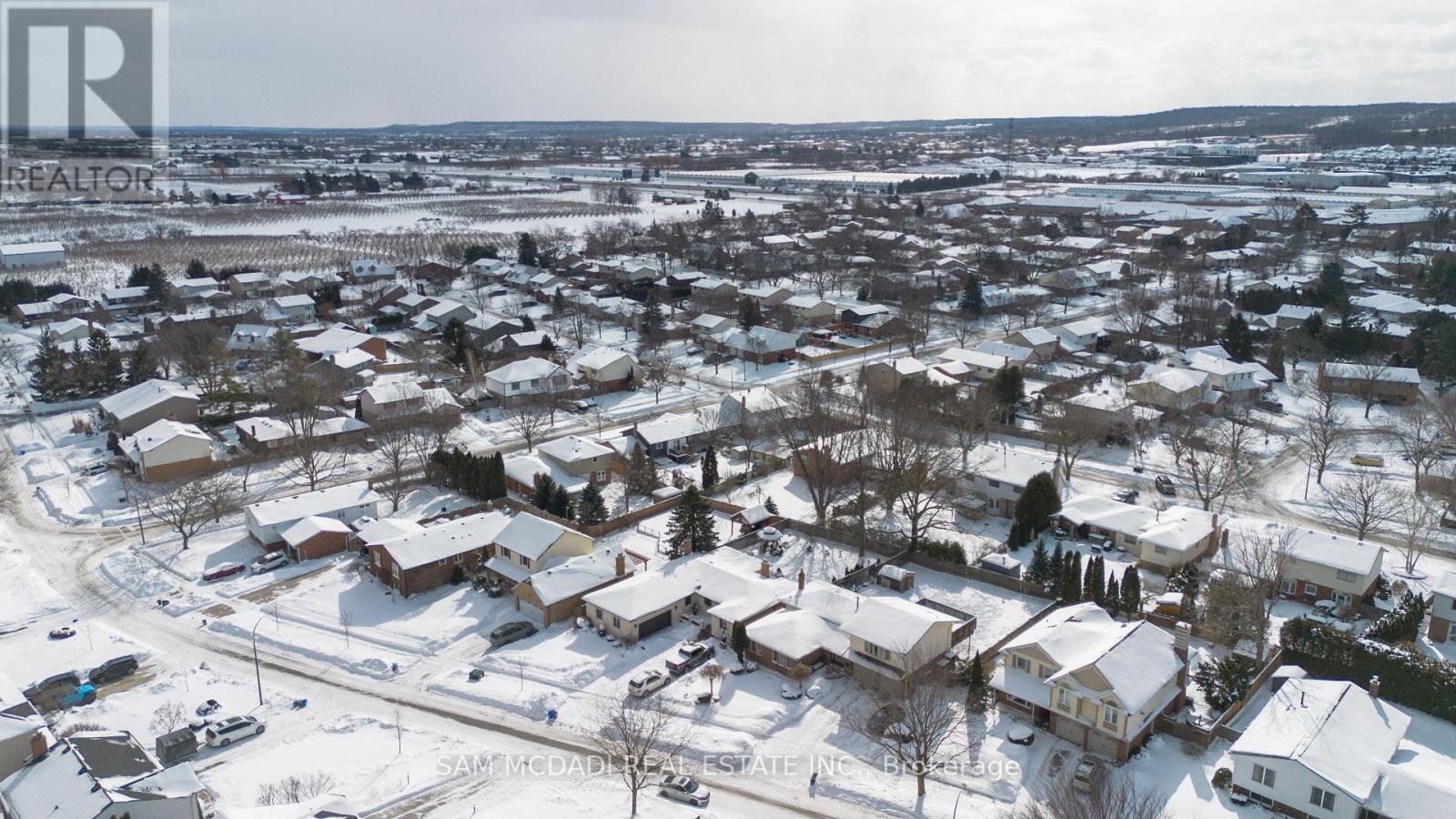 12 Cheval Drive, Grimsby, Ontario  L3M 4P9 - Photo 46 - X12831796