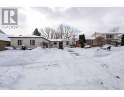 12 CHEVAL DRIVE, Grimsby, Ontario