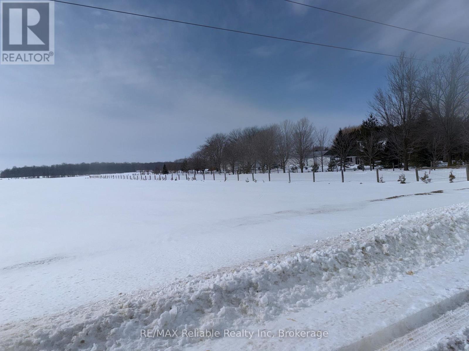 76651 London Road, Bluewater, Ontario  N0M 1L0 - Photo 13 - X12828166