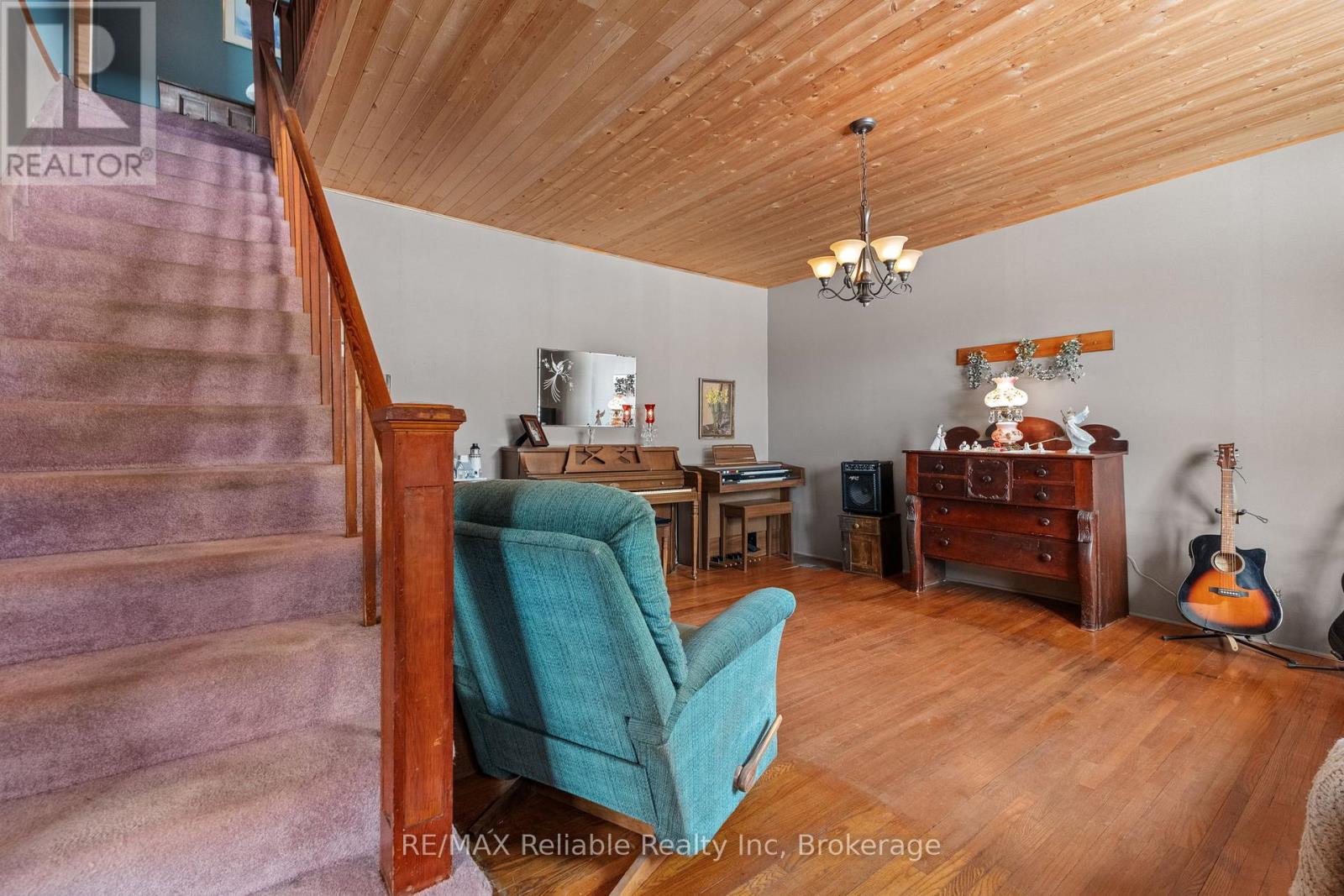 76651 London Road, Bluewater, Ontario  N0M 1L0 - Photo 49 - X12828166