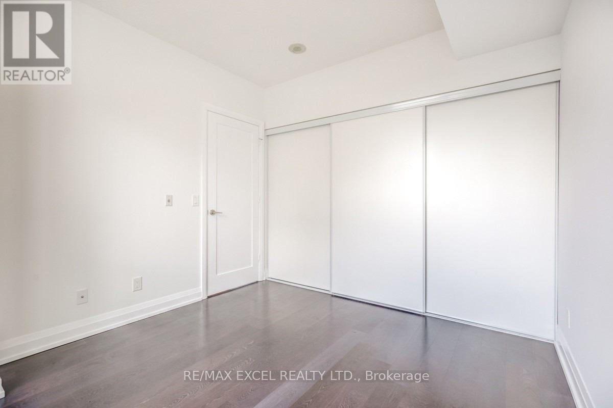 2006 - 2 Anndale Drive, Toronto, Ontario  M2N 0G5 - Photo 11 - C12831818