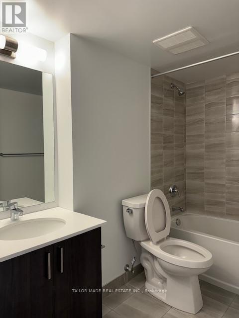 1109 - 1435 Celebration Drive, Pickering, Ontario  L1W 0C4 - Photo 7 - E12831810