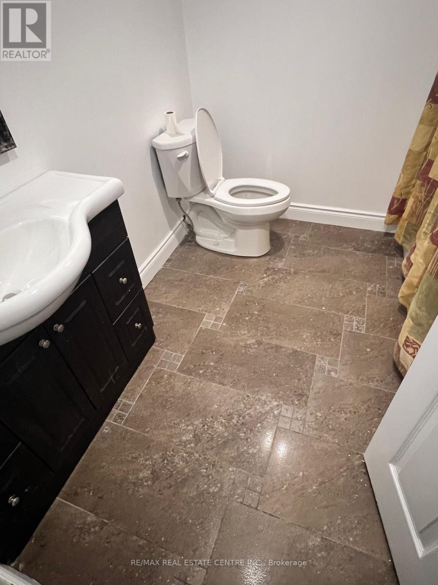 19 Poplar Crescent, London South, Ontario  N6E 2N3 - Photo 5 - X12831800