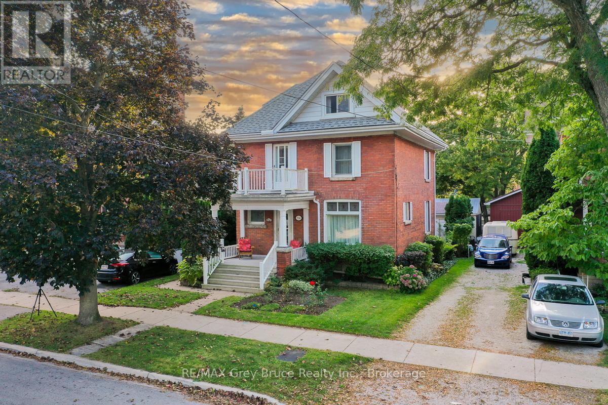 714 4th Avenue E, Owen Sound, Ontario  N4K 2N6 - Photo 8 - X12831822