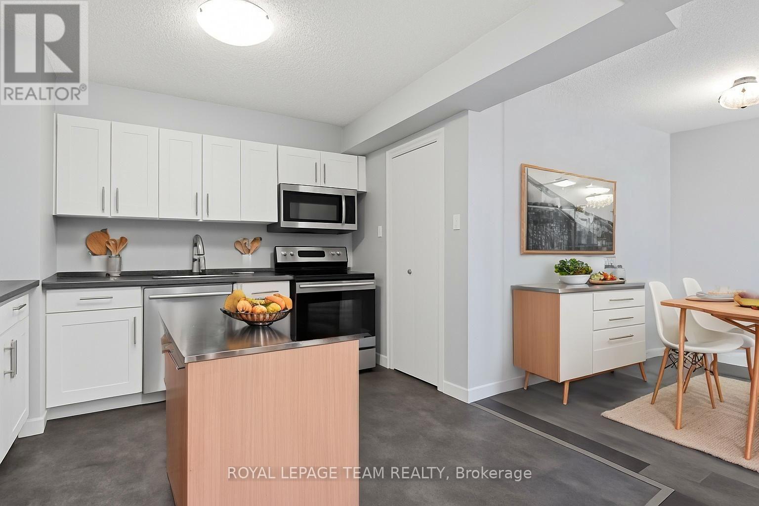 901 - 200 Bay Street, Ottawa, Ontario  K1R 7W8 - Photo 6 - X12831844