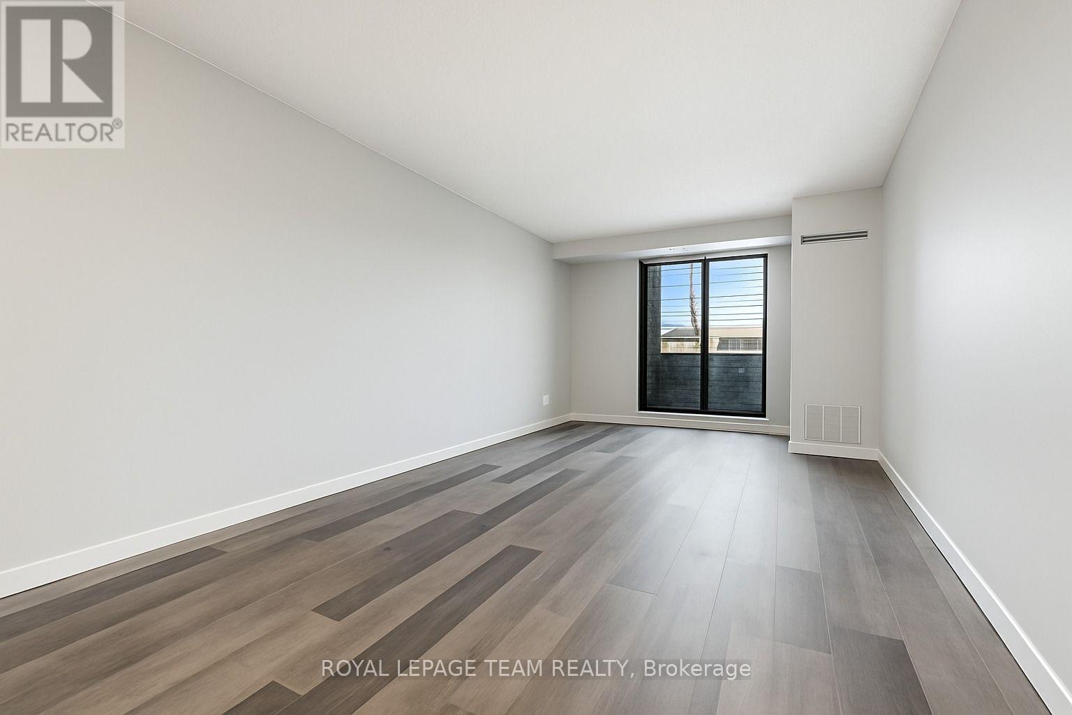 901 - 200 Bay Street, Ottawa, Ontario  K1R 7W8 - Photo 9 - X12831844