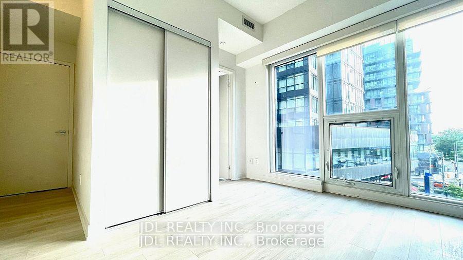 310 - 90 Queens Wharf Road, Toronto, Ontario  M5V 0J4 - Photo 11 - C12831614