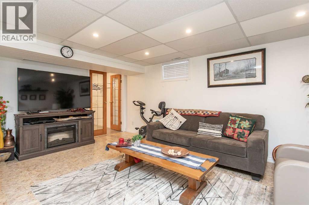 18 Mclevin Crescent, Red Deer, Alberta  T4R 1S9 - Photo 24 - A2288141