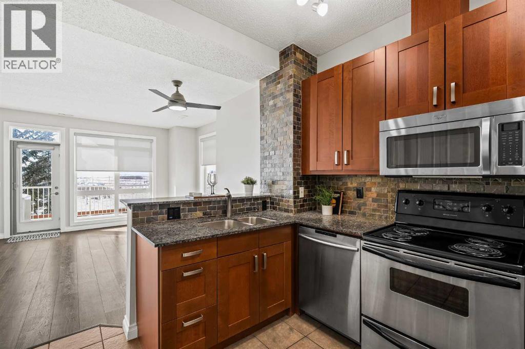 20, 117 Rockyledge View Nw, Calgary, Alberta  T3G 5X1 - Photo 7 - A2285229