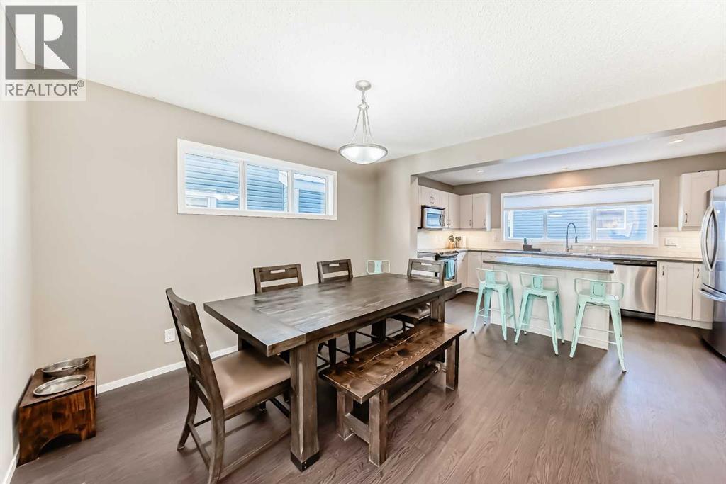 145 River Heights Crescent, Cochrane, Alberta  T4C 0J5 - Photo 12 - A2288991