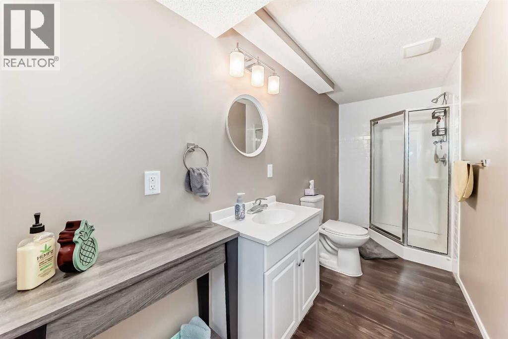 145 River Heights Crescent, Cochrane, Alberta  T4C 0J5 - Photo 36 - A2288991