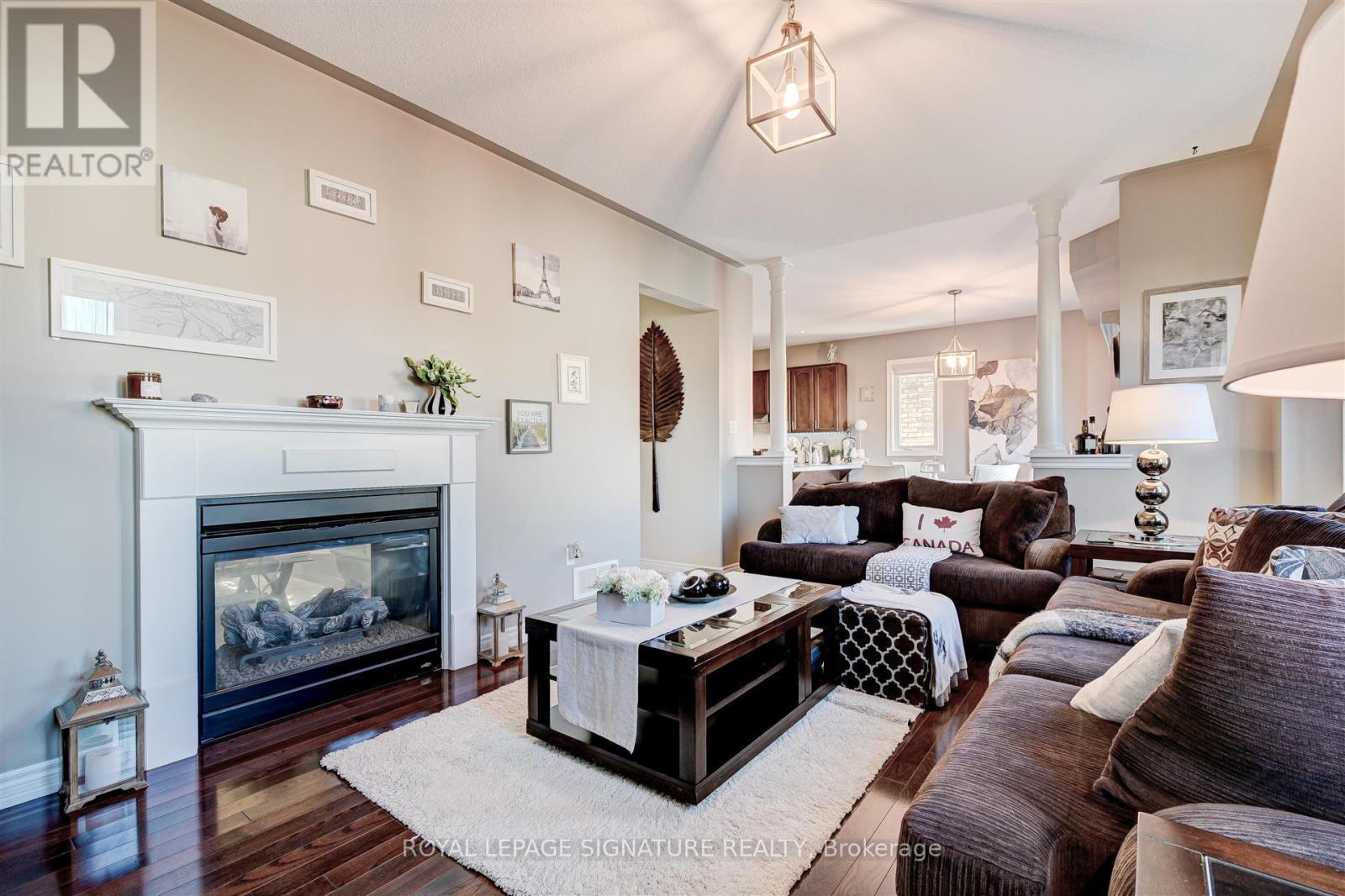 38 Orville Hand Court, Bradford West Gwillimbury, Ontario  L9S 1A9 - Photo 16 - N12831830