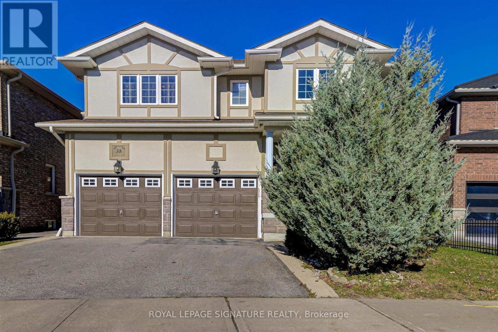 38 Orville Hand Court, Bradford West Gwillimbury, Ontario  L9S 1A9 - Photo 2 - N12831830