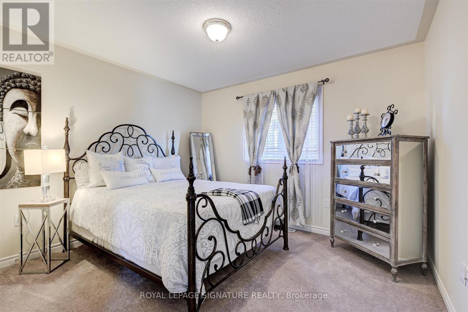 38 Orville Hand Court, Bradford West Gwillimbury, Ontario  L9S 1A9 - Photo 25 - N12831830