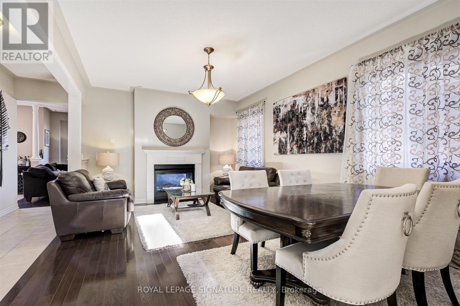 38 Orville Hand Court, Bradford West Gwillimbury, Ontario  L9S 1A9 - Photo 5 - N12831830