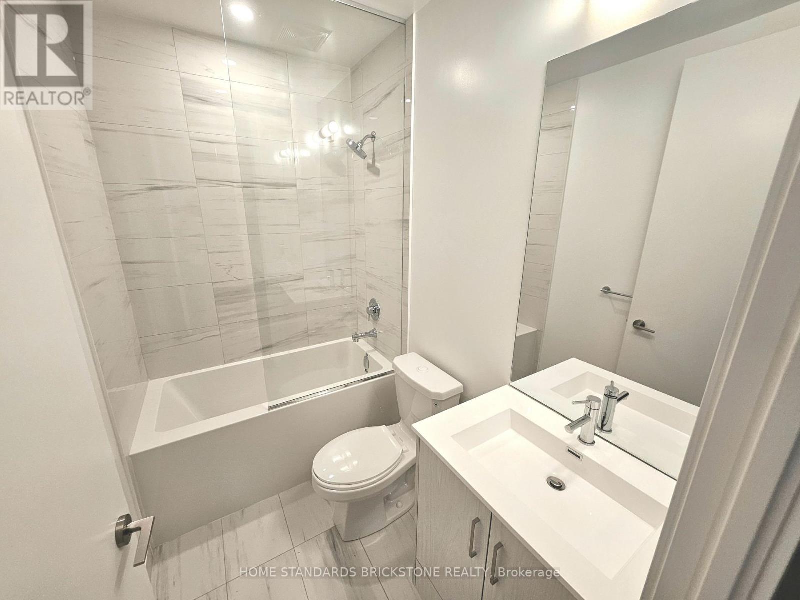 502 - 180 Front Street E, Toronto, Ontario  M5A 0A9 - Photo 11 - C12826646