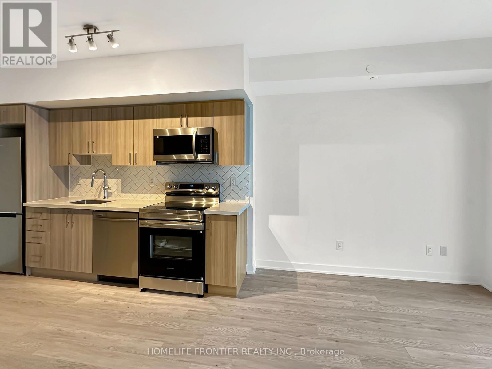 1607 - 1010 Sandy Beach Road, Pickering (Bay Ridges), Ontario  L1W 0C7 - Photo 7 - E12809922