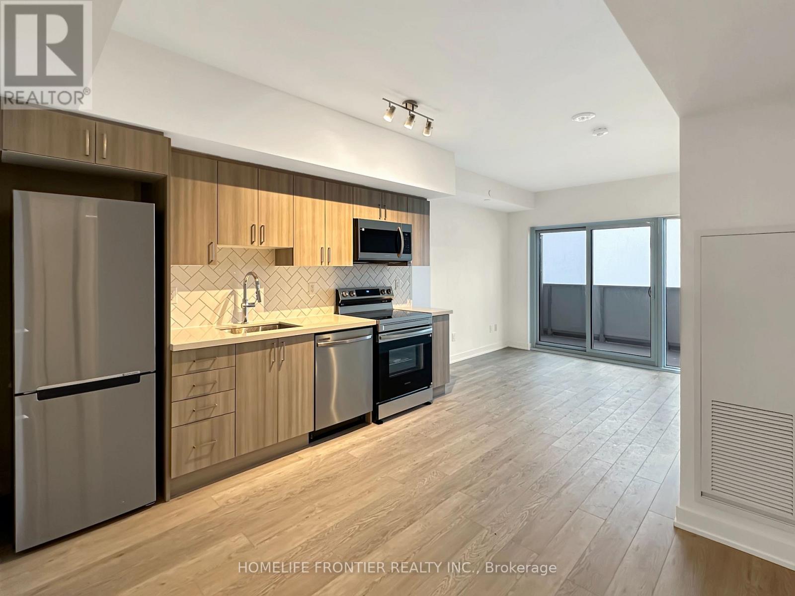 1607 - 1010 Sandy Beach Road, Pickering (Bay Ridges), Ontario  L1W 0C7 - Photo 3 - E12809922