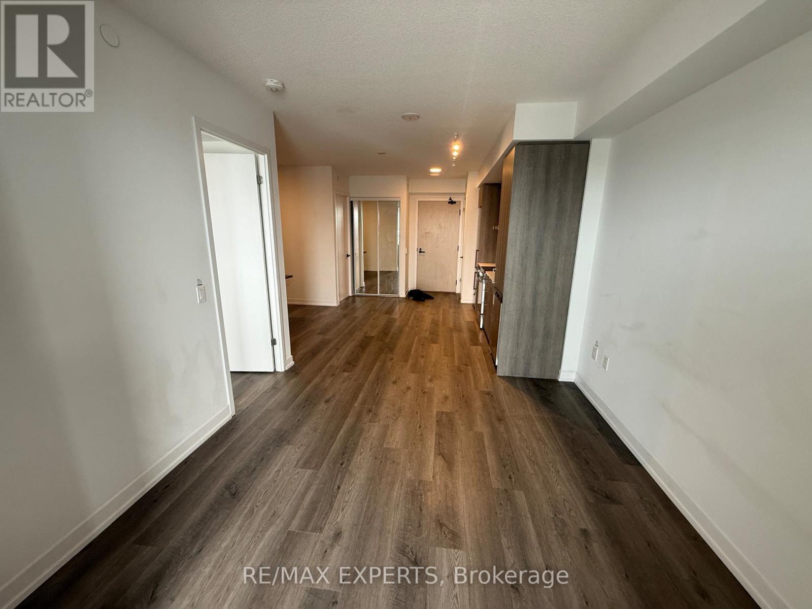 312 - 195 Commerce Street, Vaughan, Ontario  L4K 0P9 - Photo 15 - N12817428