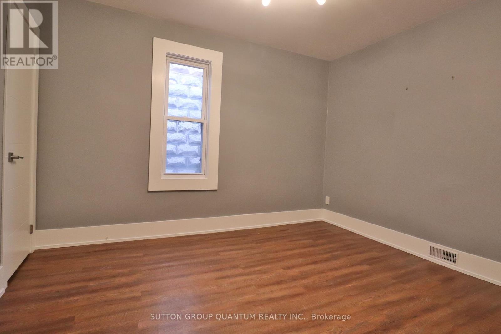 Main - 803 Lansdowne Avenue, Toronto, Ontario  M6H 3Z1 - Photo 22 - W12831850