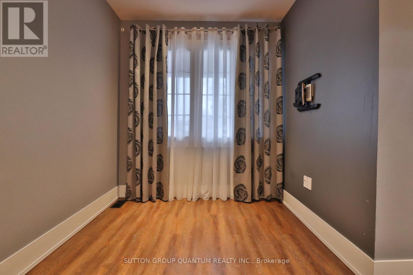 Main - 803 Lansdowne Avenue, Toronto, Ontario  M6H 3Z1 - Photo 7 - W12831850