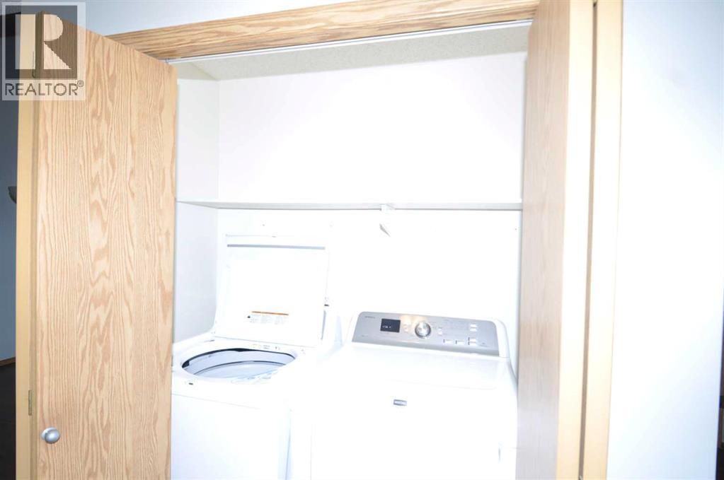 16 Edenwold Green Nw, Calgary, Alberta  T3A 5B8 - Photo 11 - A2273205