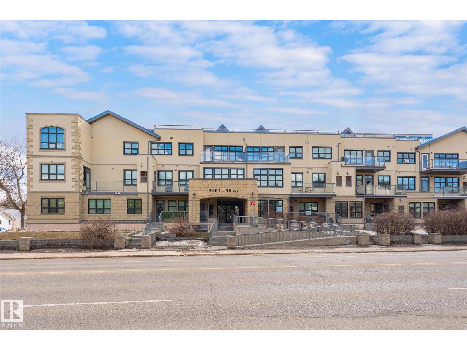 #111 9603 98 Av Nw, Edmonton, Alberta  T6T 2E2 - Photo 2 - E4475400