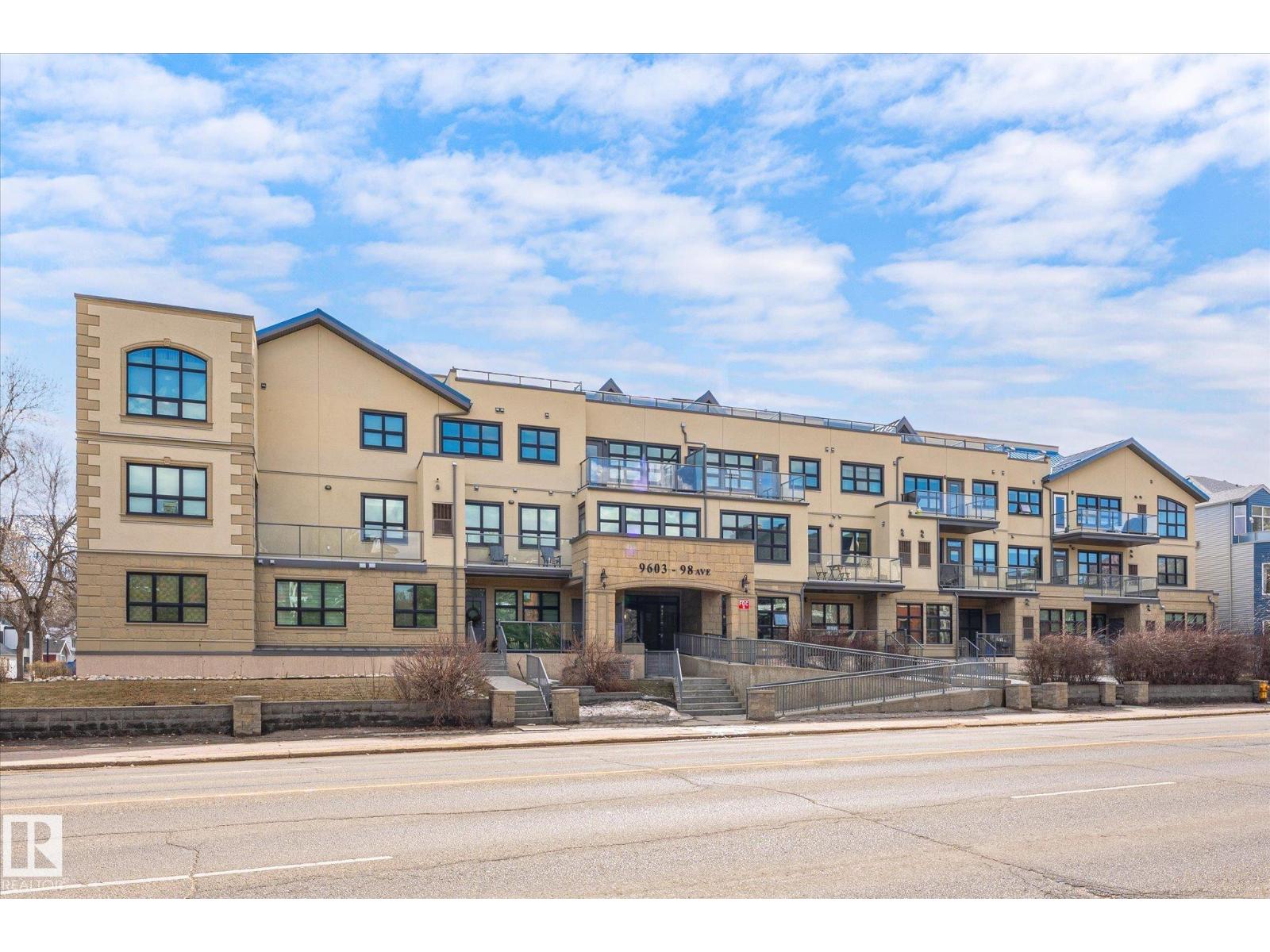 #111 9603 98 Av Nw, Edmonton, Alberta  T6T 2E2 - Photo 3 - E4475400