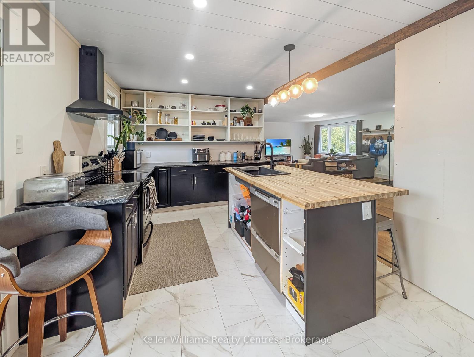 172 Bryant Street, South Bruce Peninsula, Ontario  N0H 2T0 - Photo 13 - X12831854