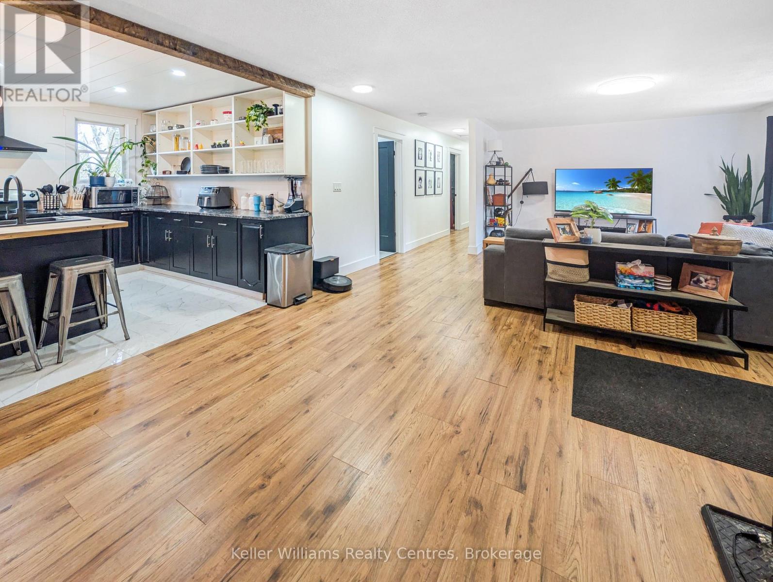 172 Bryant Street, South Bruce Peninsula, Ontario  N0H 2T0 - Photo 8 - X12831854