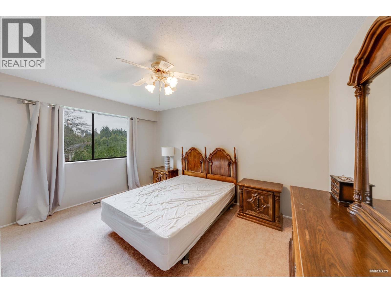 5571 Claude Avenue, Burnaby, British Columbia  V5E 2M7 - Photo 31 - R3092680