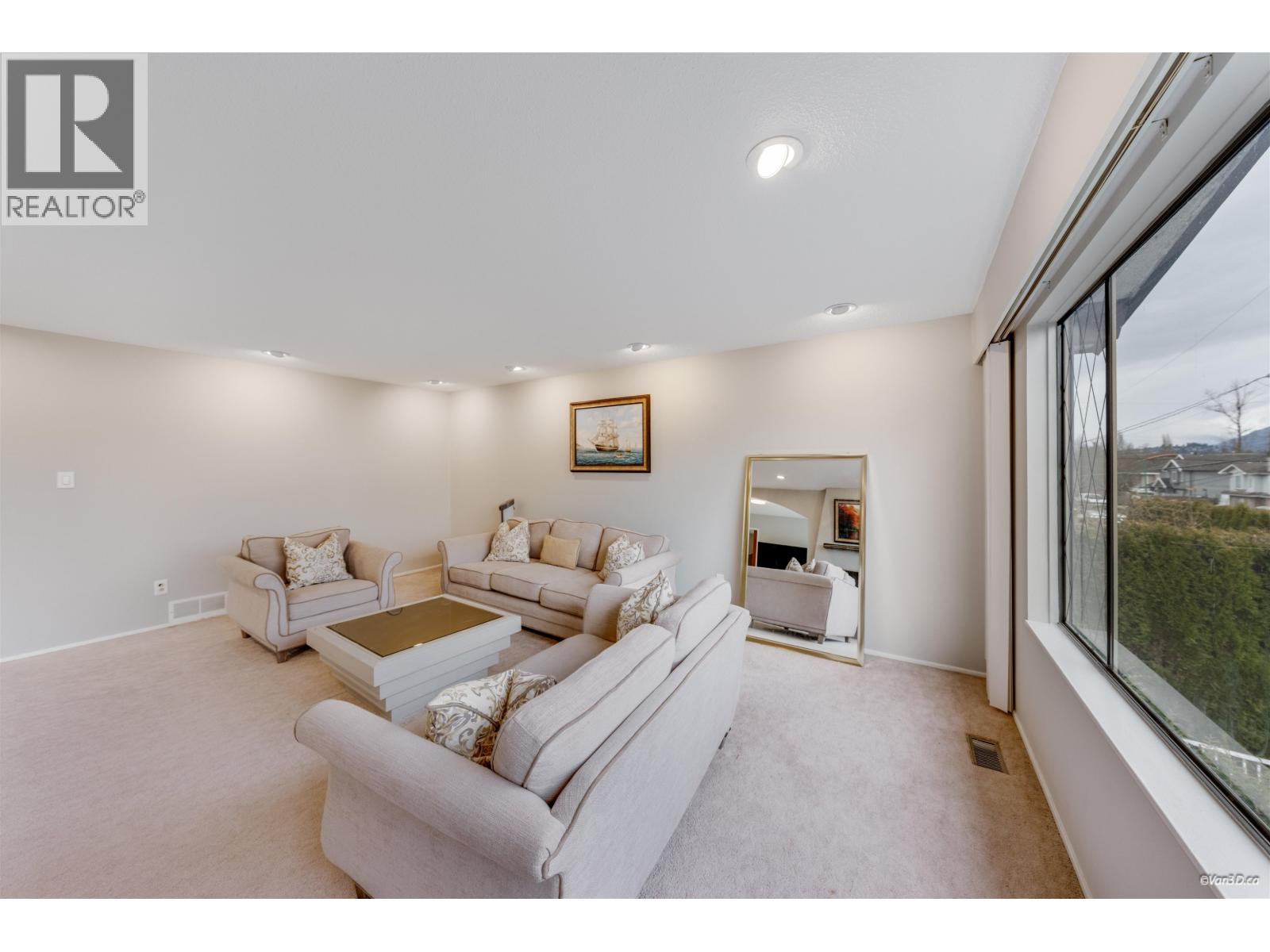 5571 Claude Avenue, Burnaby, British Columbia  V5E 2M7 - Photo 36 - R3092680