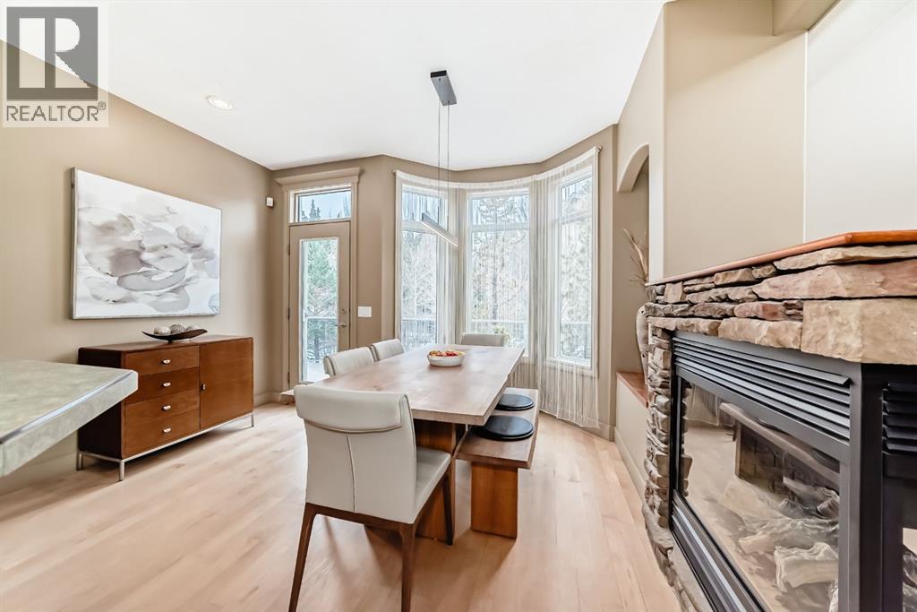 38 Discovery Ridge Green Sw, Calgary, Alberta  T3H 4Y4 - Photo 11 - A2285784