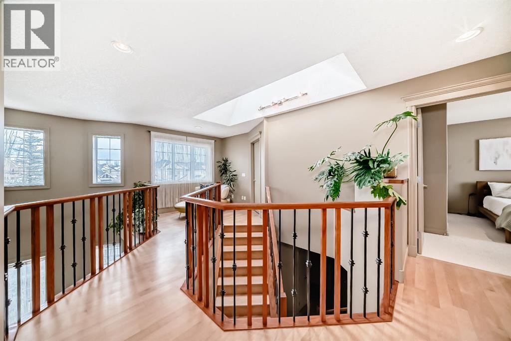 38 Discovery Ridge Green Sw, Calgary, Alberta  T3H 4Y4 - Photo 18 - A2285784