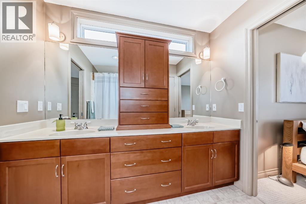 38 Discovery Ridge Green Sw, Calgary, Alberta  T3H 4Y4 - Photo 28 - A2285784