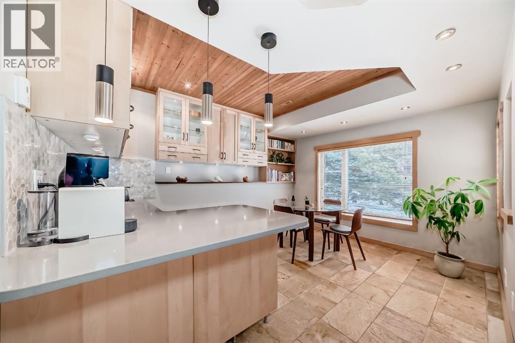 38 Discovery Ridge Green Sw, Calgary, Alberta  T3H 4Y4 - Photo 35 - A2285784