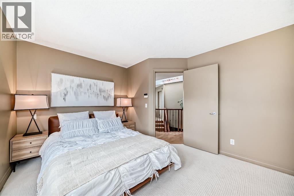 38 Discovery Ridge Green Sw, Calgary, Alberta  T3H 4Y4 - Photo 21 - A2285784