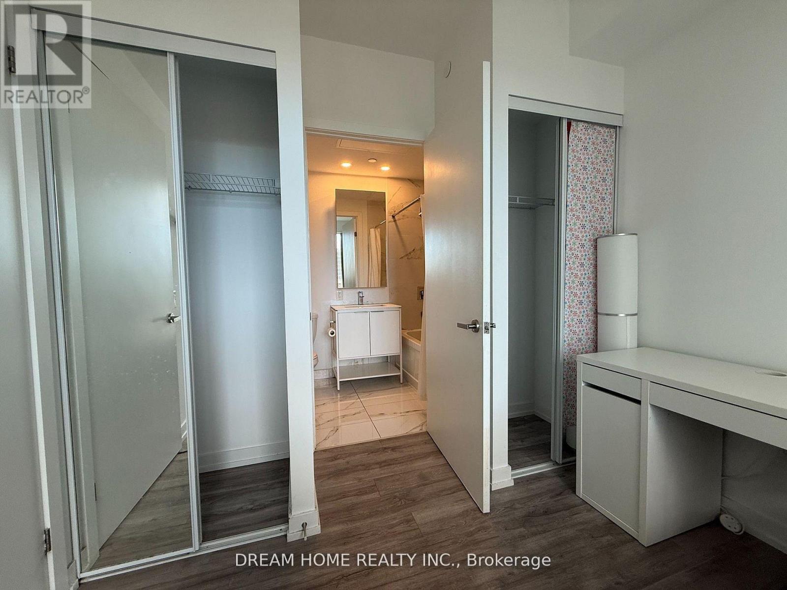 2310 - 77 Shuter Street, Toronto, Ontario  M5B 0B8 - Photo 6 - C12831864