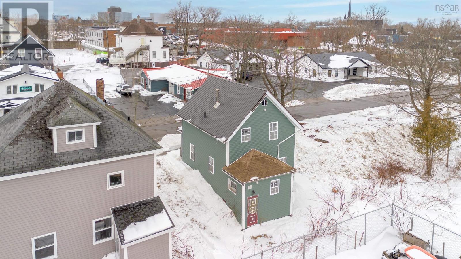 59 Johnston Street, Sydney, Nova Scotia  B1P 1T2 - Photo 5 - 202602555