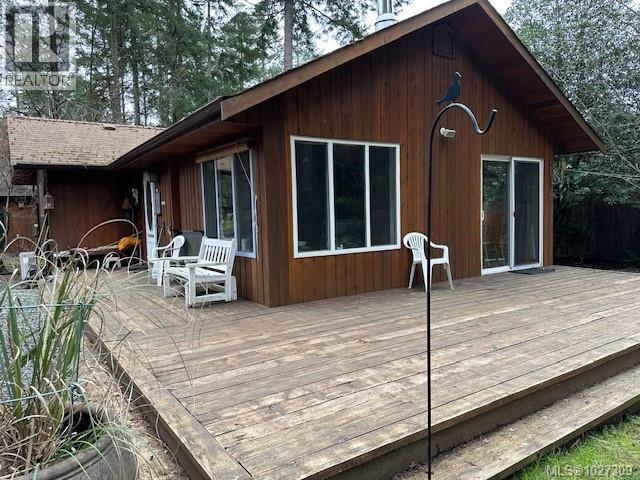 3275 South Rd, Gabriola Island, British Columbia  V0R 1X7 - Photo 2 - 1027309