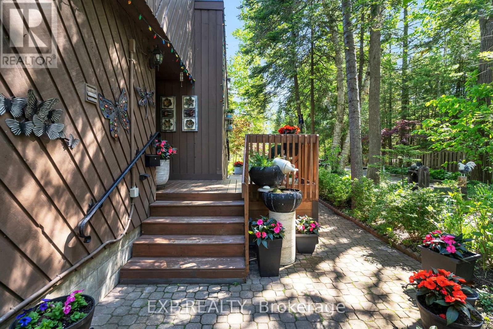 180 Brophy's Lane, Blue Mountains, Ontario  L9Y 0K5 - Photo 2 - X12831862