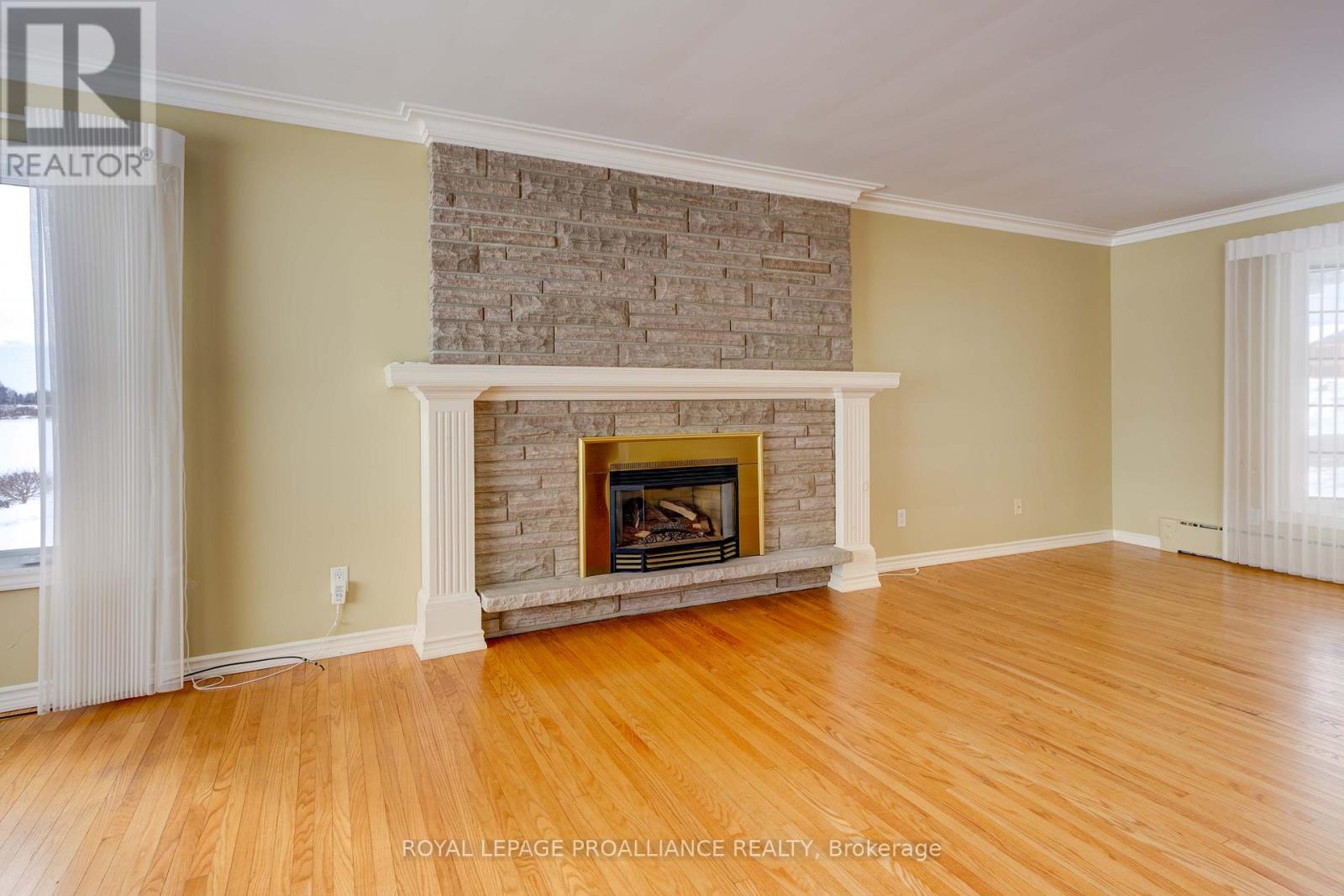 1675 County Rd 2 Road W, Prescott, Ontario  K0E 1T0 - Photo 10 - X12831876