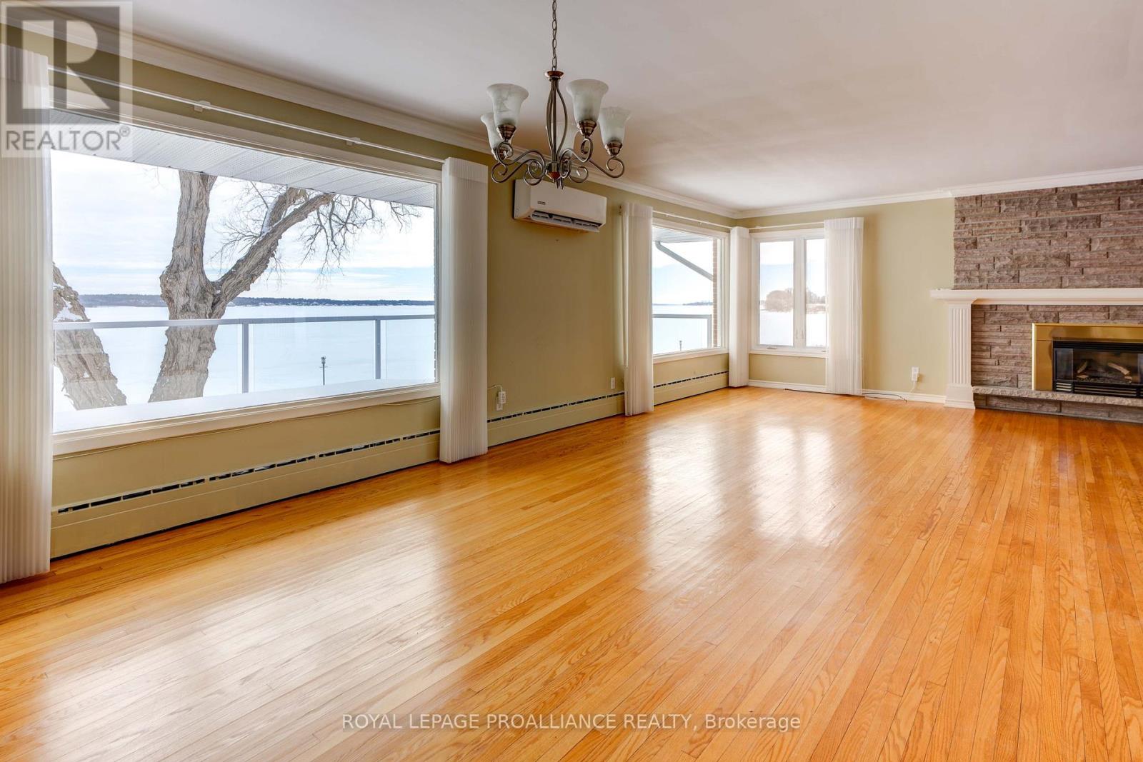 1675 County Rd 2 Road W, Prescott, Ontario  K0E 1T0 - Photo 12 - X12831876