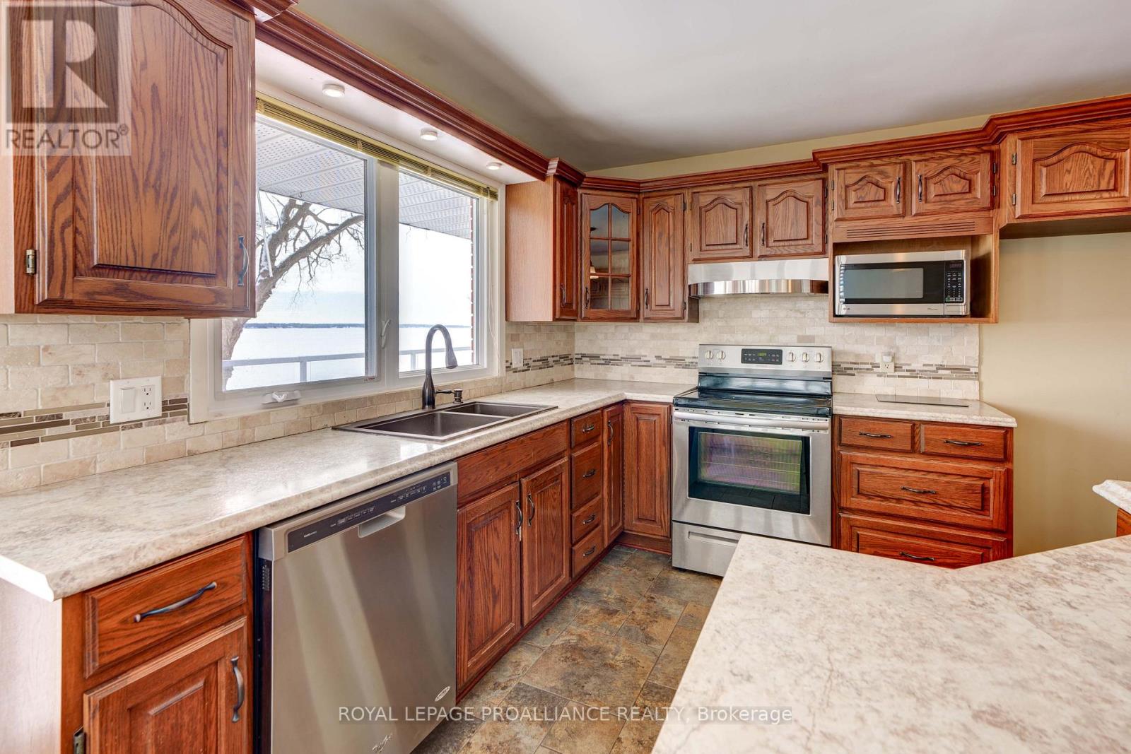 1675 County Rd 2 Road W, Prescott, Ontario  K0E 1T0 - Photo 16 - X12831876