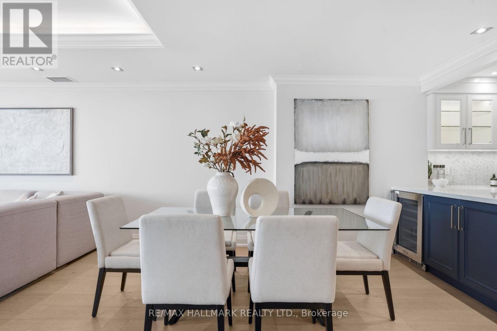 1005 - 211 Queens Quay W, Toronto, Ontario  M5J 2M6 - Photo 12 - C12831878