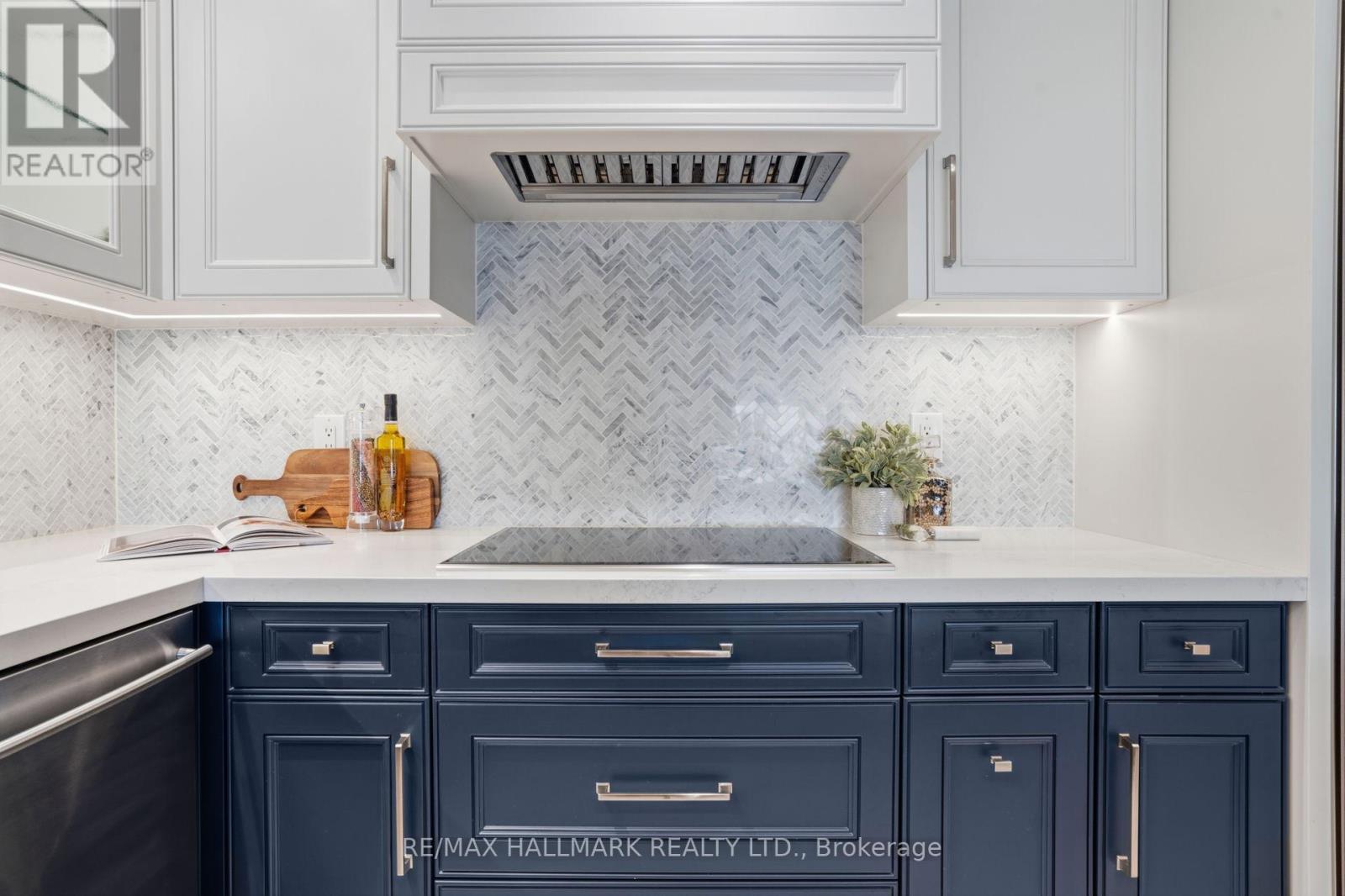 1005 - 211 Queens Quay W, Toronto, Ontario  M5J 2M6 - Photo 19 - C12831878