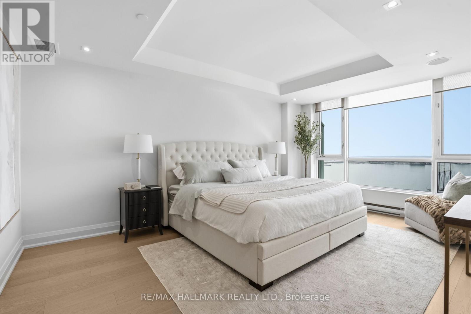 1005 - 211 Queens Quay W, Toronto, Ontario  M5J 2M6 - Photo 26 - C12831878