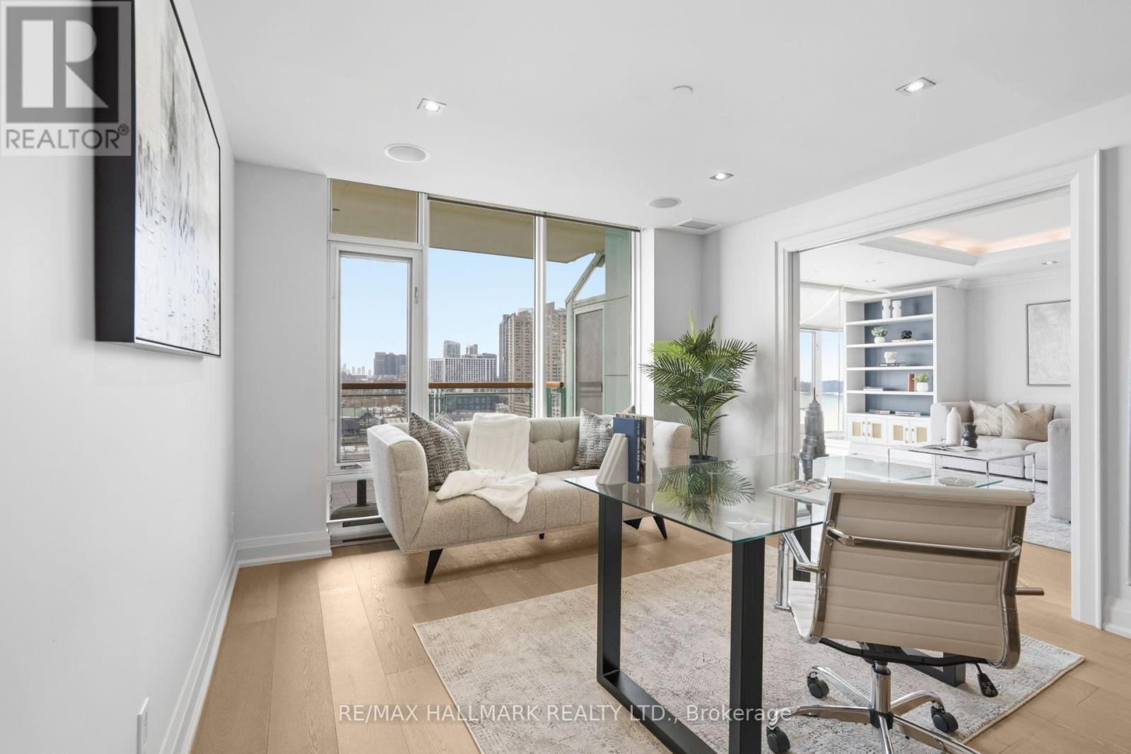 1005 - 211 Queens Quay W, Toronto, Ontario  M5J 2M6 - Photo 34 - C12831878